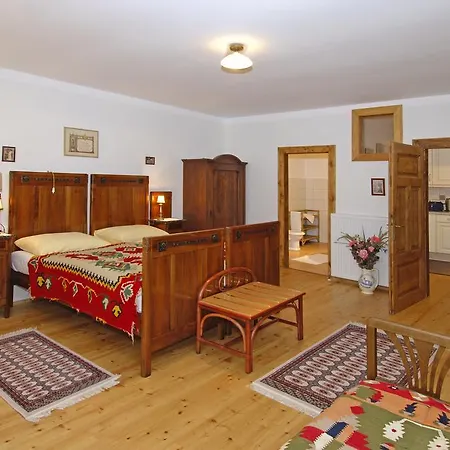 Castello-castle-schloss Bed & Breakfast *