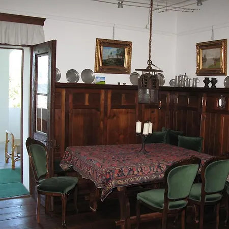 Castello-castle-schloss Bed & Breakfast *